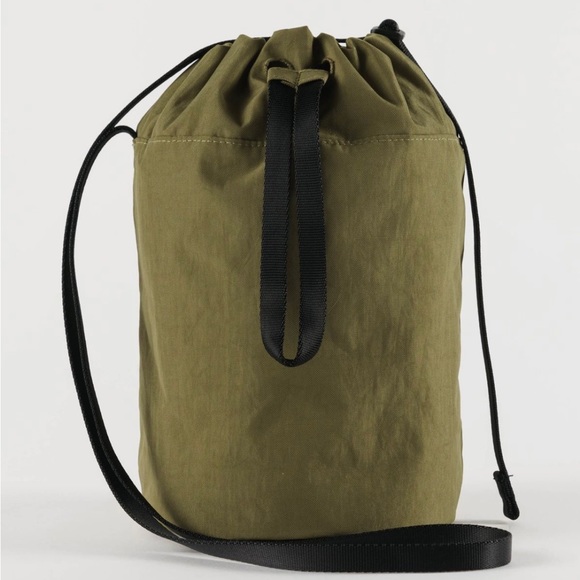 NWOT Baggu medium nylon bucket bag - Picture 2 of 4